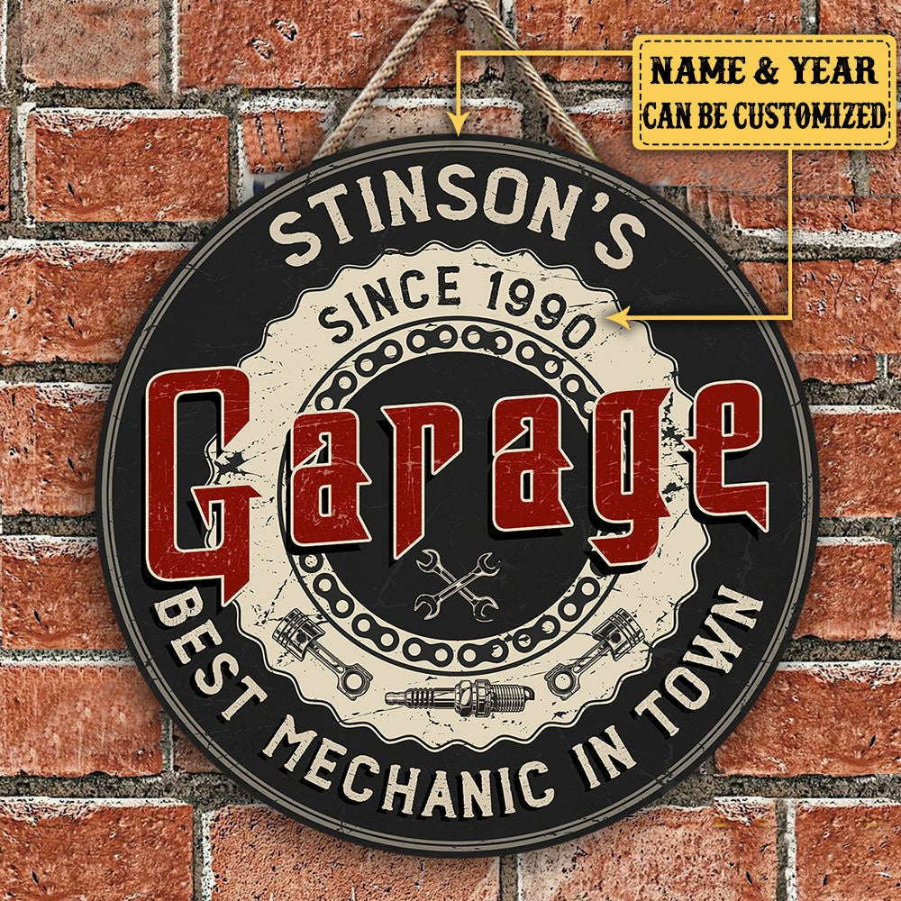 Personalized Garage Best Mechanic In Town Wood Round Sign.