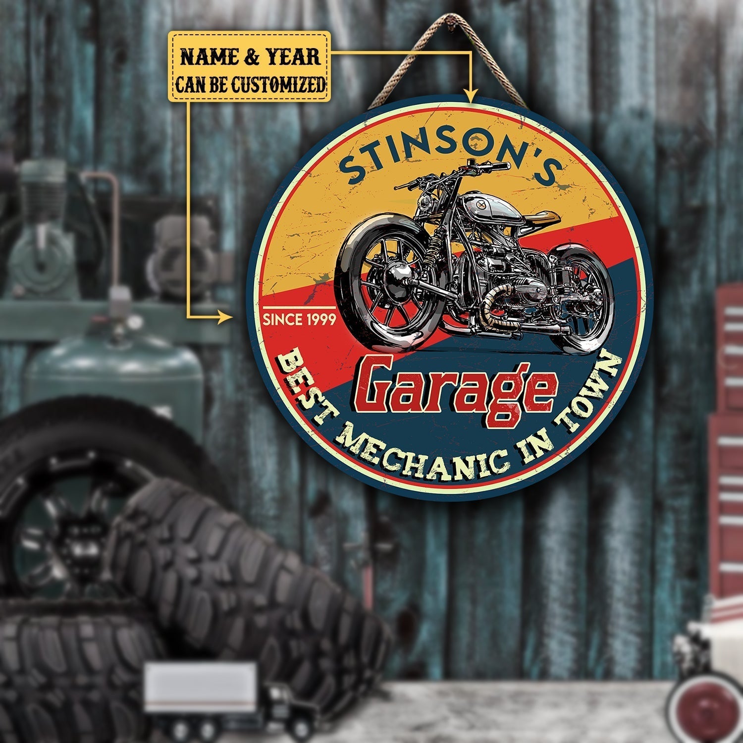 Personalized Garage Best Mechanic In Town Wood Round Sign.